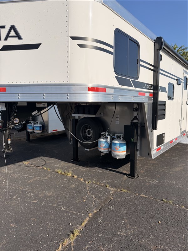 Trailer Photo 29