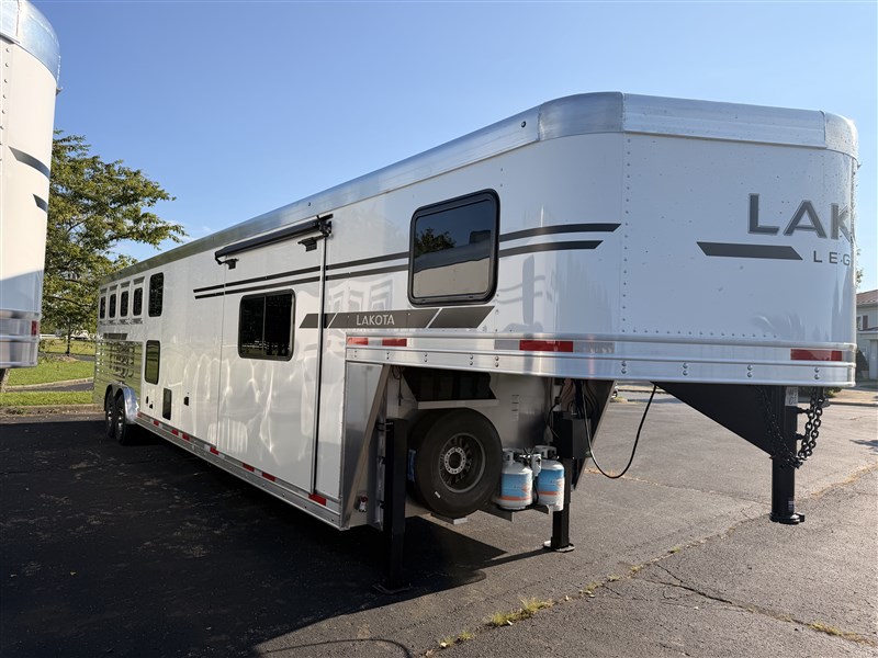 Trailer Photo 28