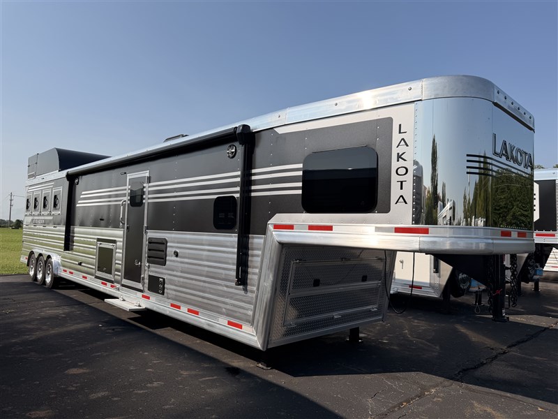 2027 Lakota BH8419
