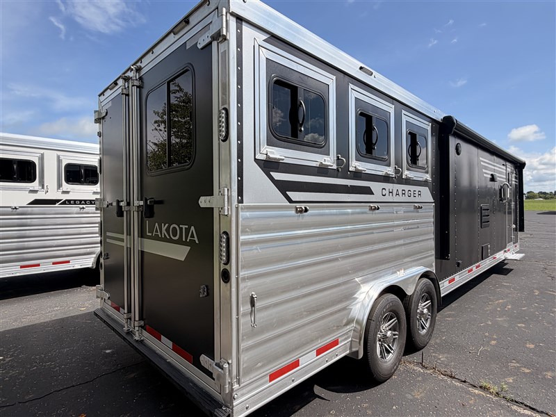 Trailer Photo 27