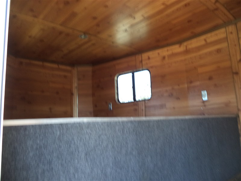 Trailer Photo 7