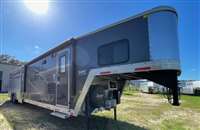 2020 Merhow 8' wide 12' living qtrs w/ midtack bunks and stock