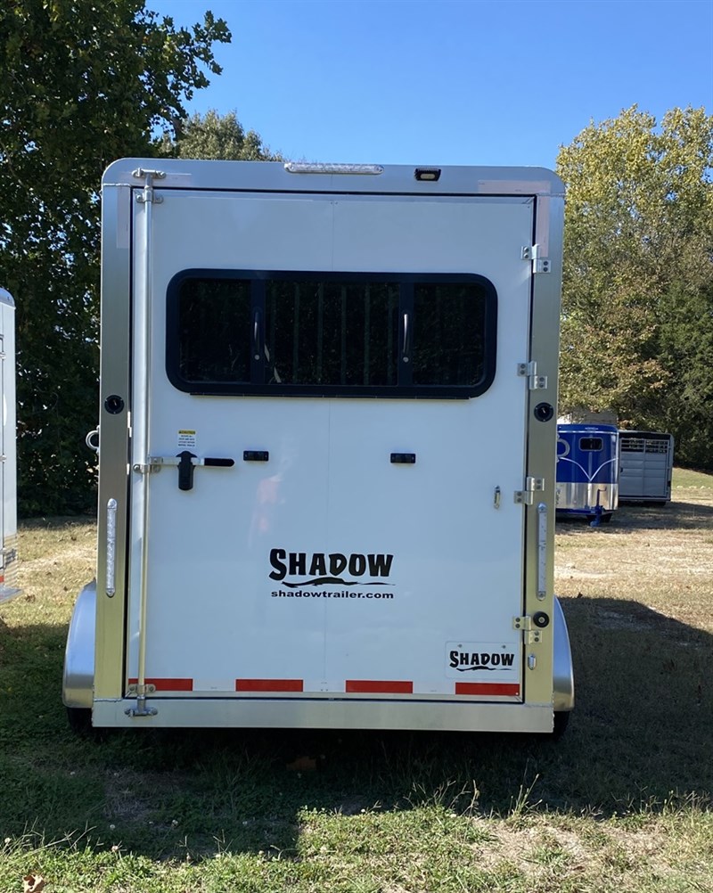 2024 Shadow in stock! 3 horse stablemate gooseneck