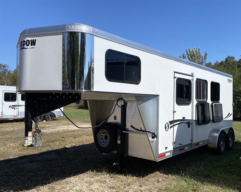 2025 Shadow in stock! 3 horse slant stablemate gn