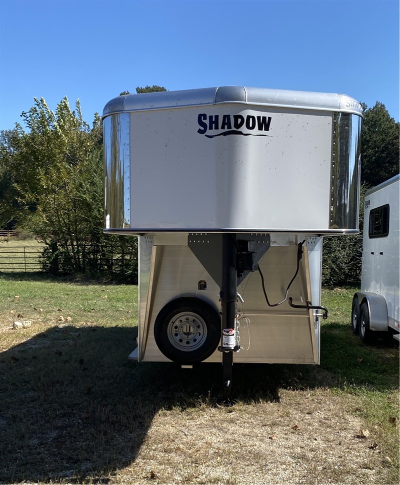 2025 Shadow in stock! 3 horse slant stablemate gn