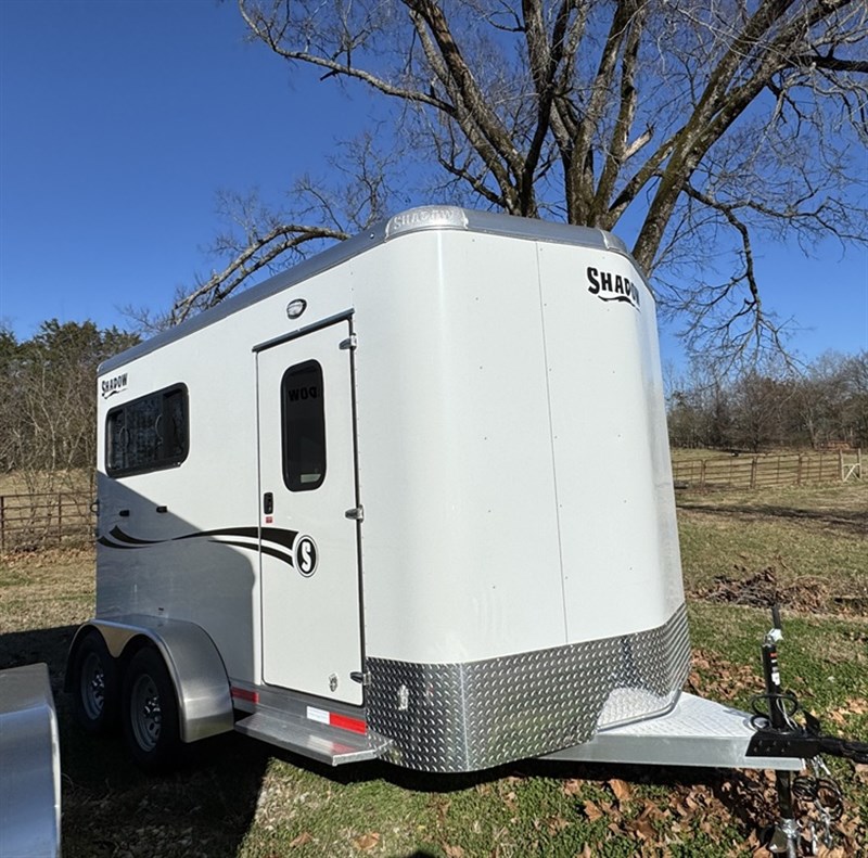 2026 Shadow on order! 2 horse stablemate w esc door