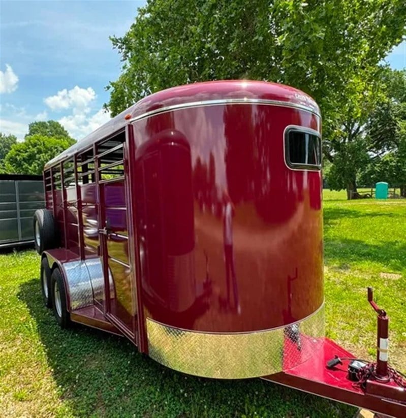 2027 Calico 16 Ft Bumper Pull Stock Trailer