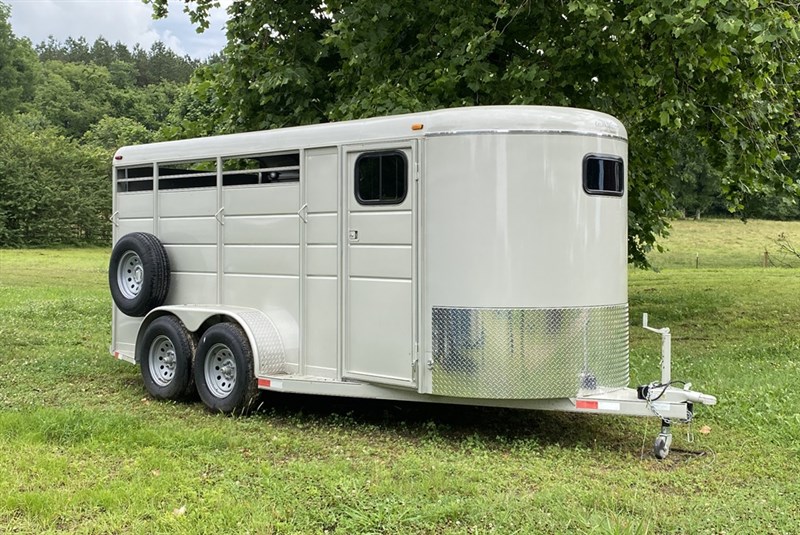 Trailer Photo 2
