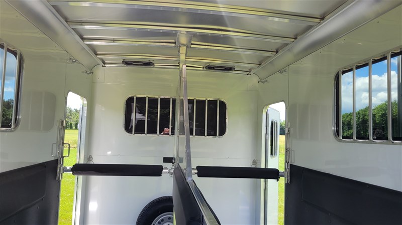 Trailer Photo 15
