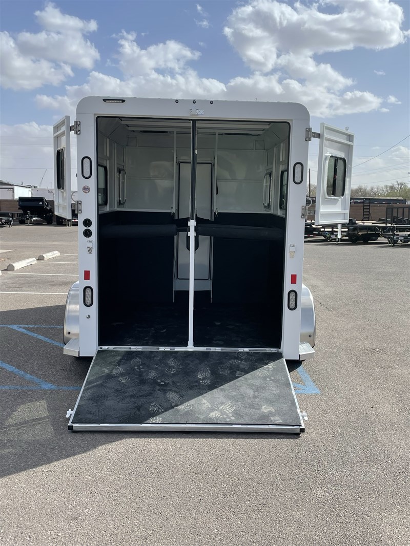 2023 Trails West Royale SXST 2H 7'6" Tall