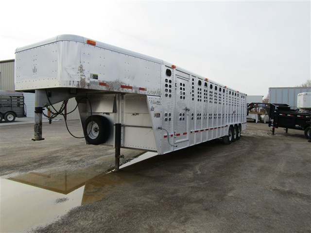 2004 Wilson 8'x32' GN Stock
