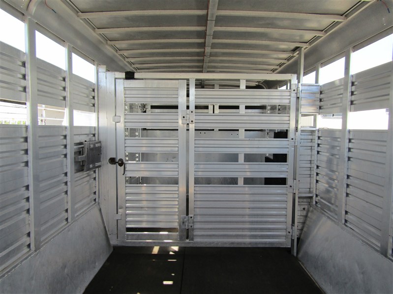 Trailer Photo 5