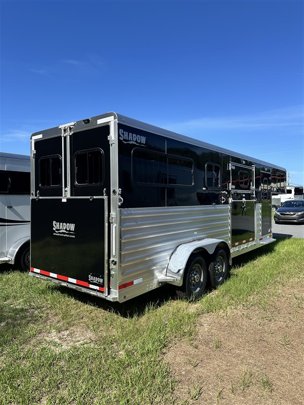 Trailer Photo 17