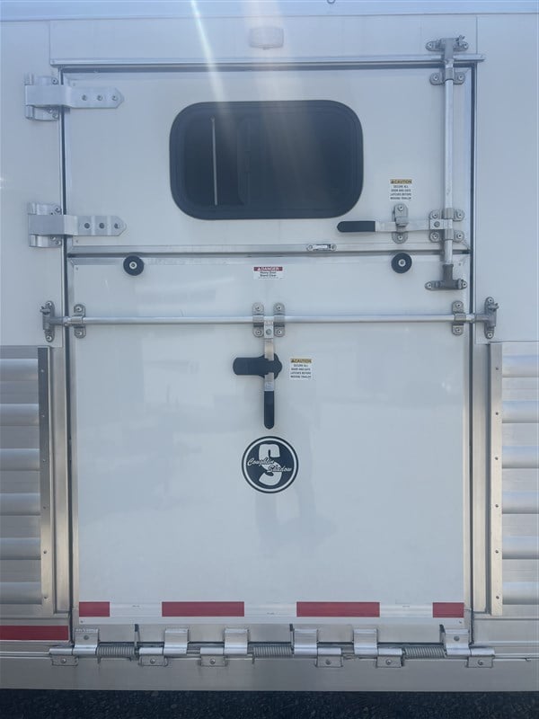 Trailer Photo 3