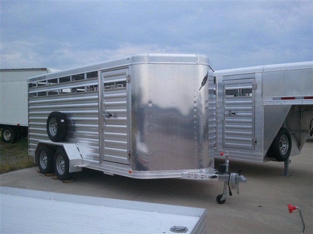 2014 Featherlite 8107