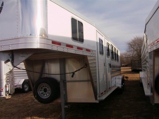 2014 featherlite 8533