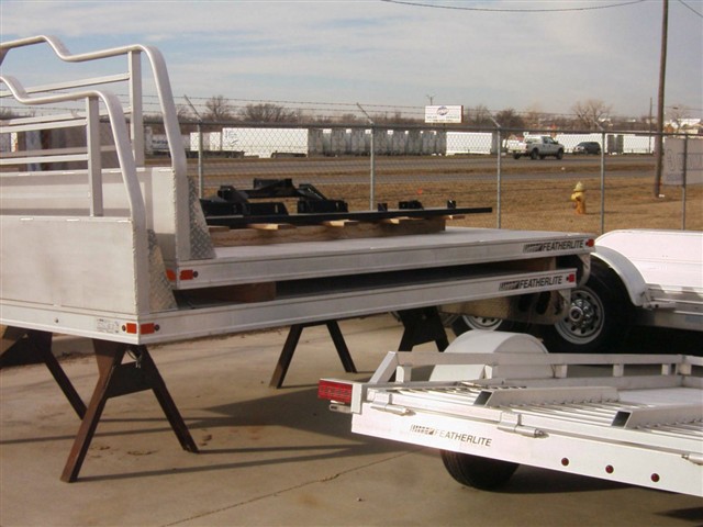 2014 Featherlite Truck Beds