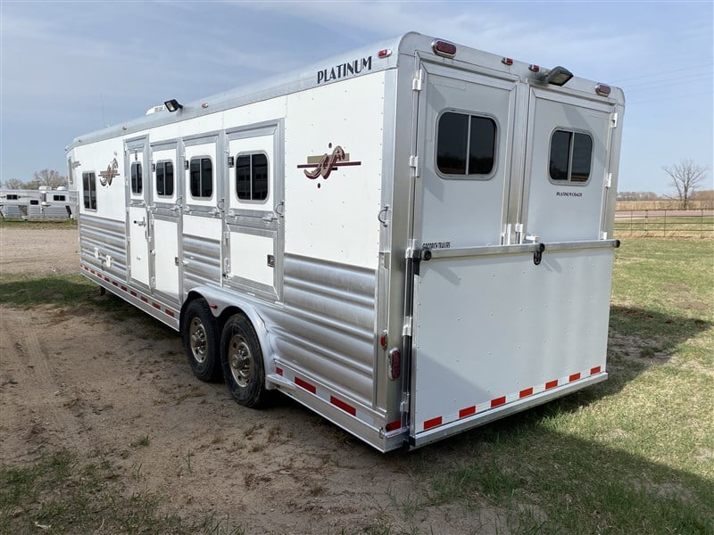 2007 Platinum 4 Horse w/ LQ