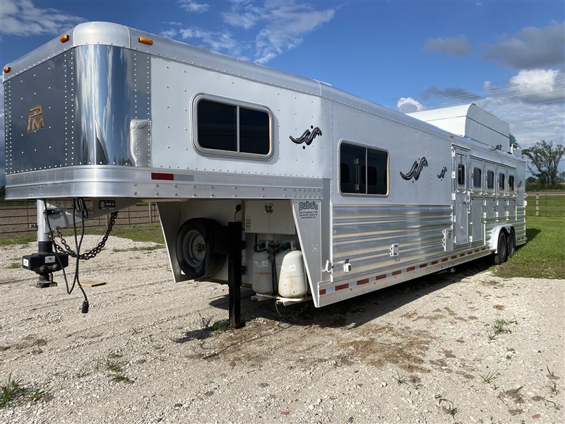 2013 Platinum 5 Horse w/ LQ