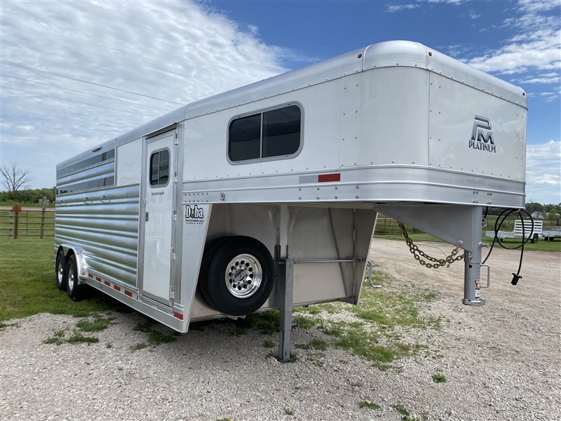 ON ORDER! 2027 4 Star 4 Horse Stock Combo Trailer main image 1