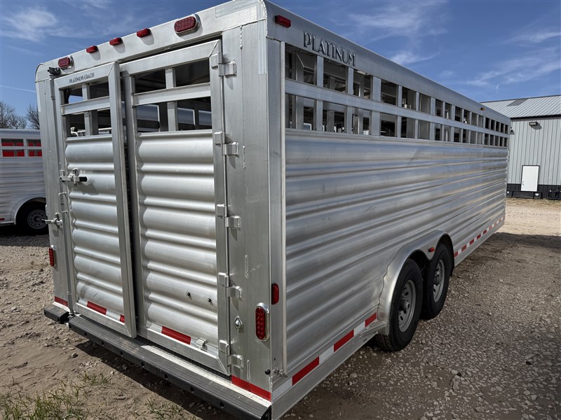 2024 Platinum Coach stock 8'x24'