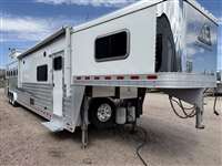 2023 5 horse Elite 5 Horse with 16' SW