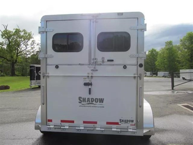 2026 Shadow stablemate 2h bp w/ dressing room