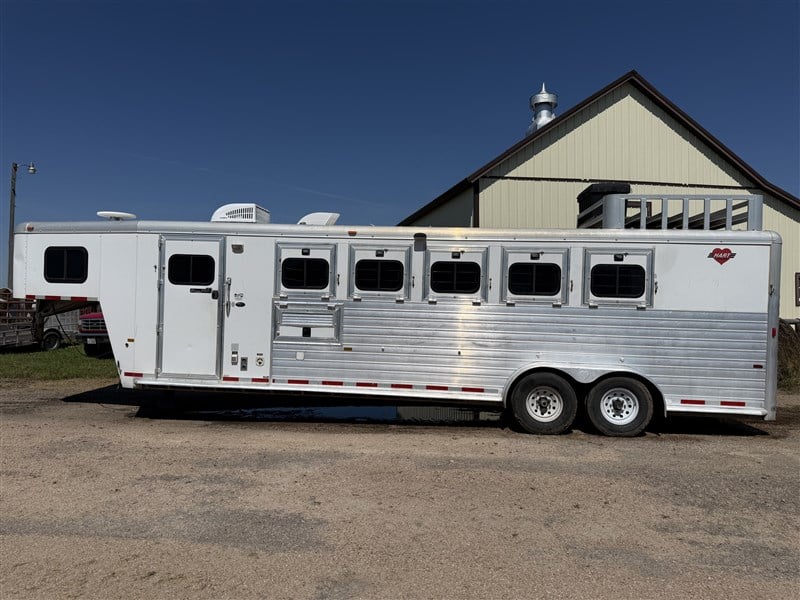 Trailer Photo 1