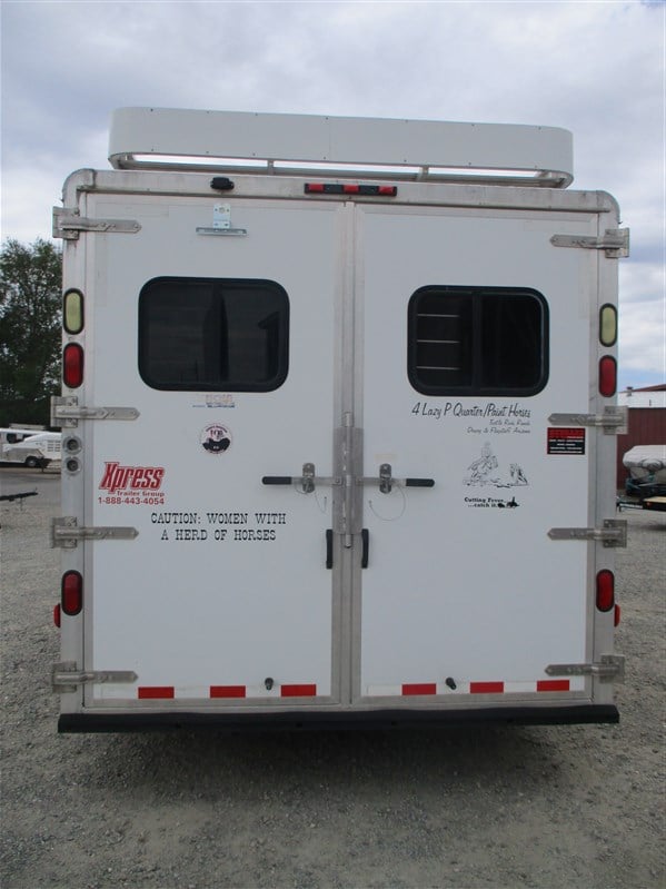 2005 Kiefer Built 3 horse with 12' lq