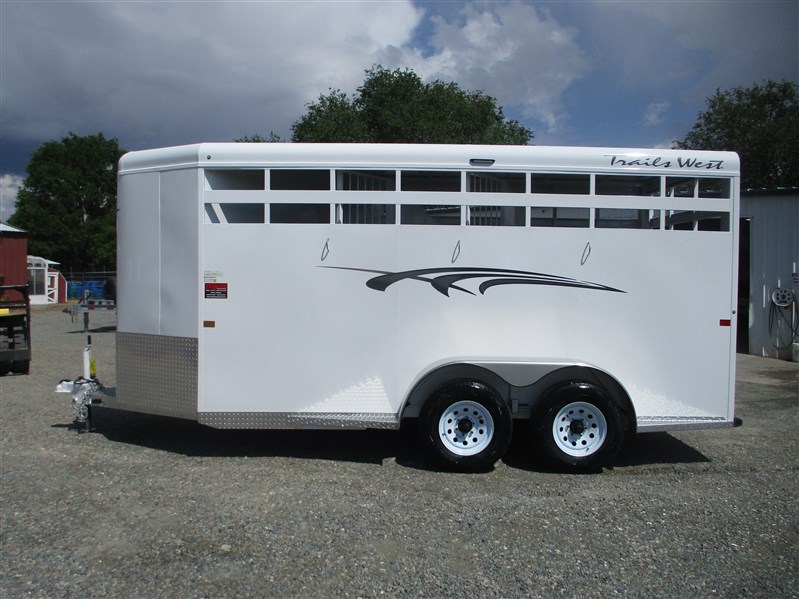 2026 Trails West adventure 3 horse bumperpull
