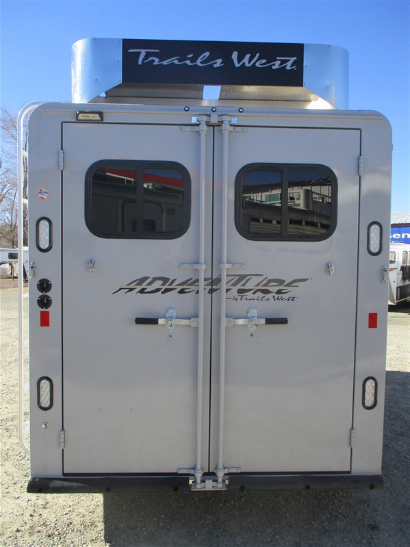 Trailer Photo 3