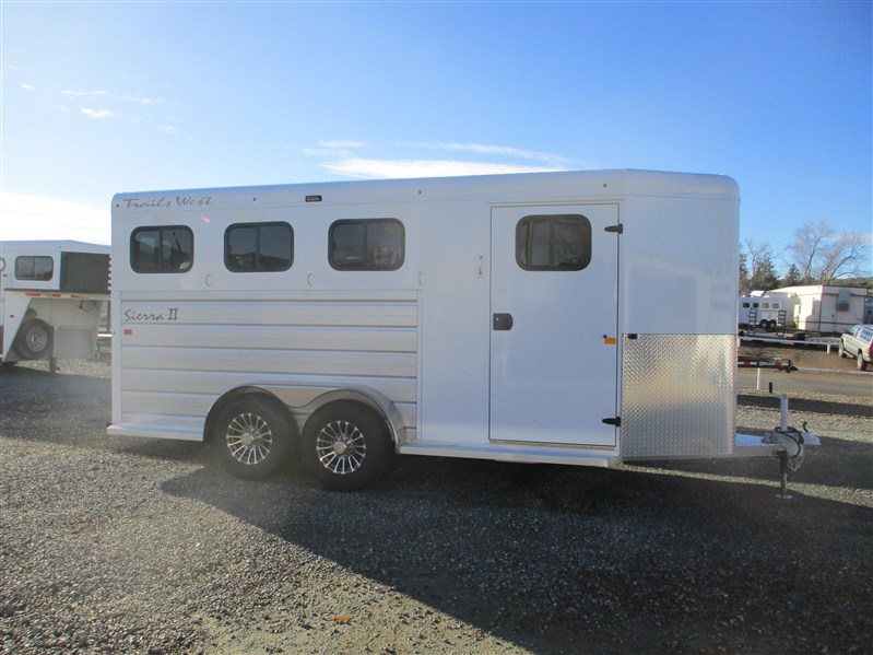 2026 Trails West sierra 3 horse
