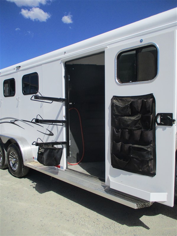2023 Trails West classic 3 horse gooseneck