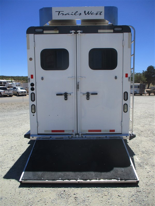 Trailer Photo 3