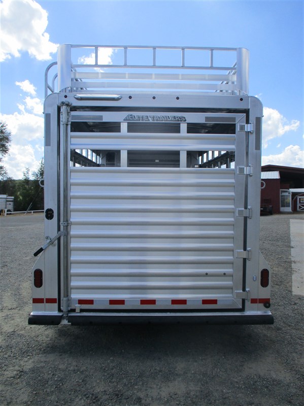 Trailer Photo 6