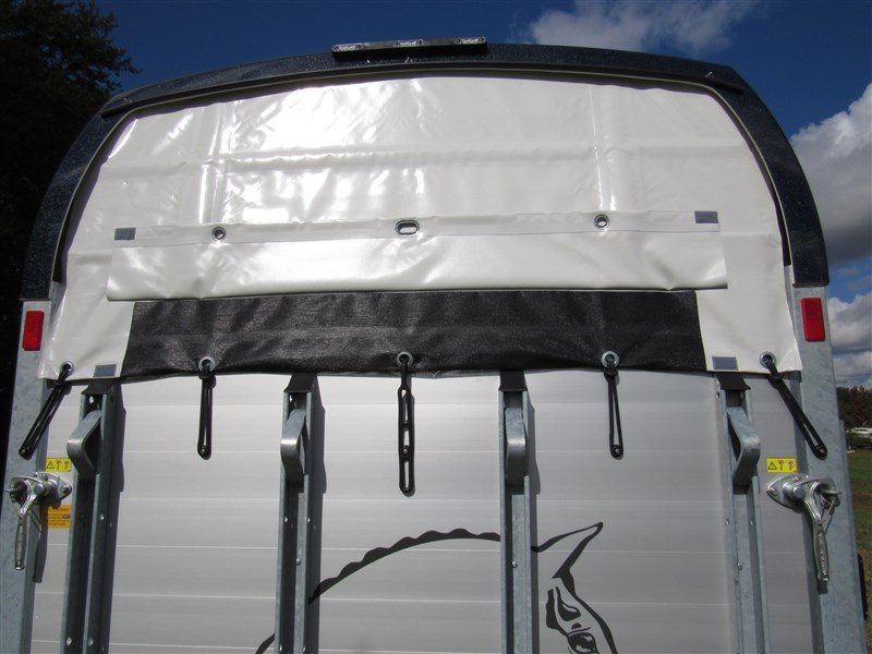 Trailer Photo 7