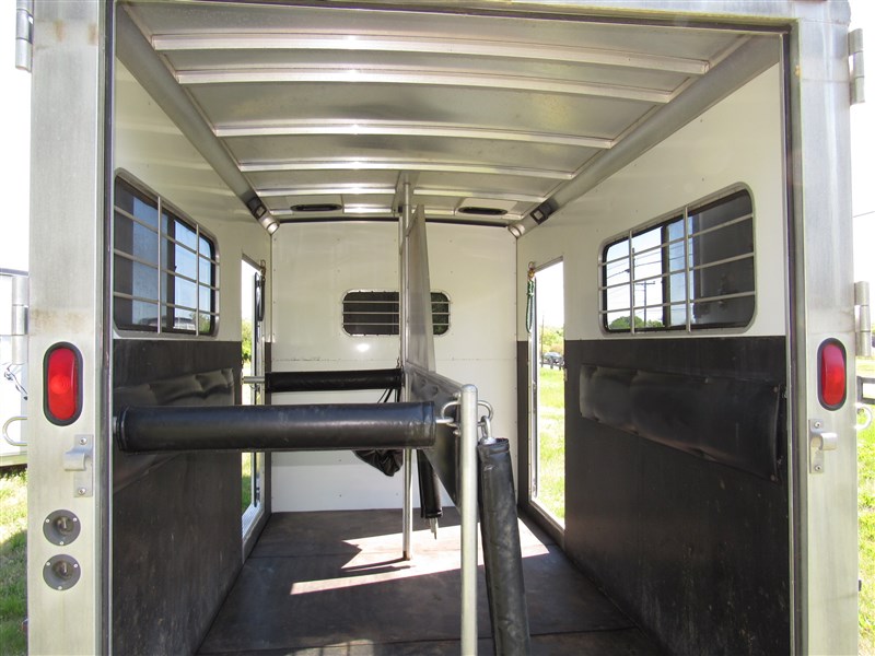 Trailer Photo 10