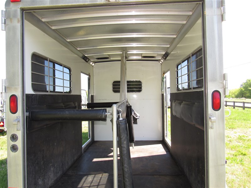 Trailer Photo 11