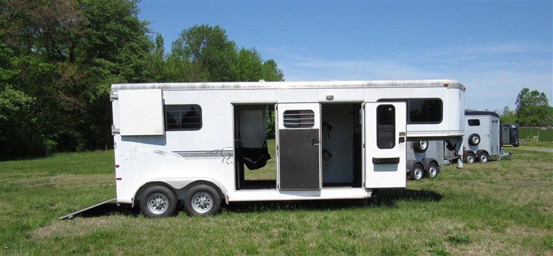 2003 Sundowner xl valuelite 2h straight load gn with dr