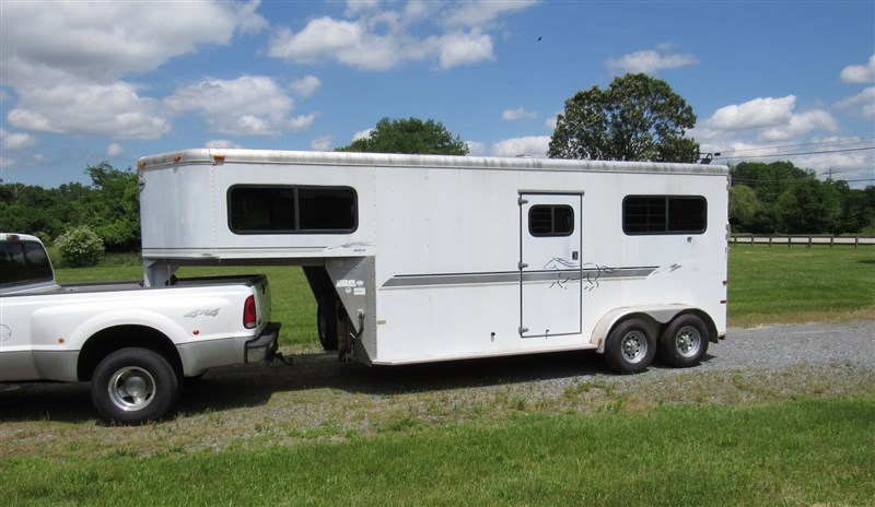 2003 Sundowner xl valuelite 2h straight load gn with dr