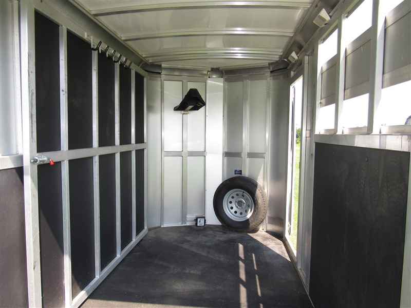 Trailer Photo 14