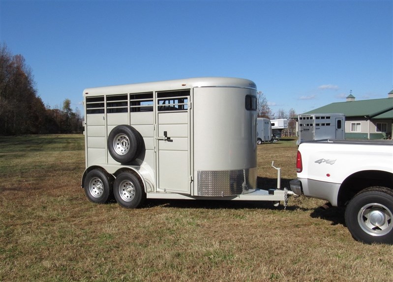 2026 Calico 12' 2H Straight Load w-Ramp & S Racks - Handy!