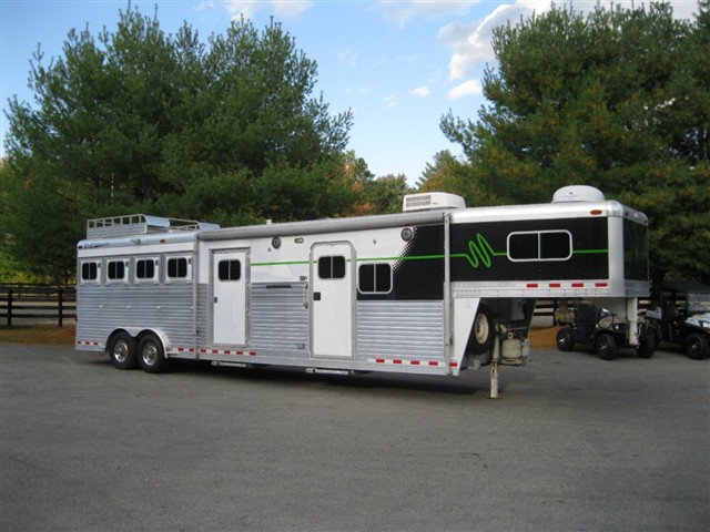 2001 C&C 4 horse LQ