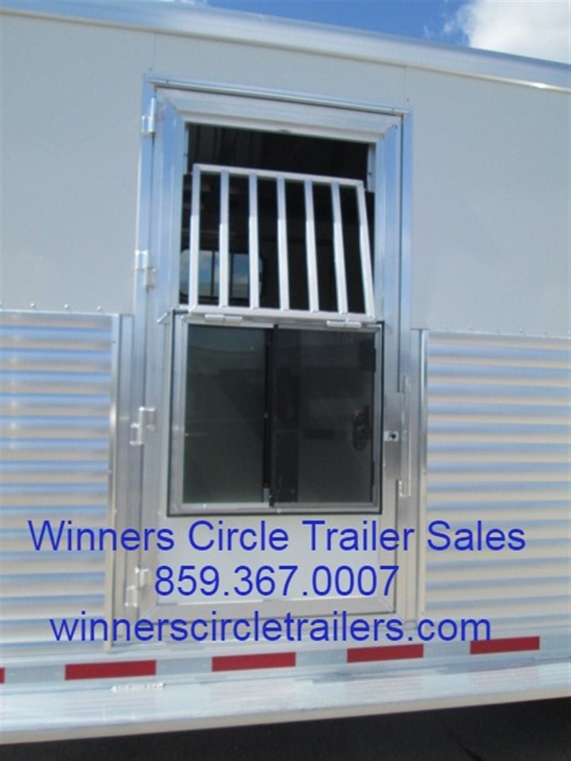 Trailer Photo 3