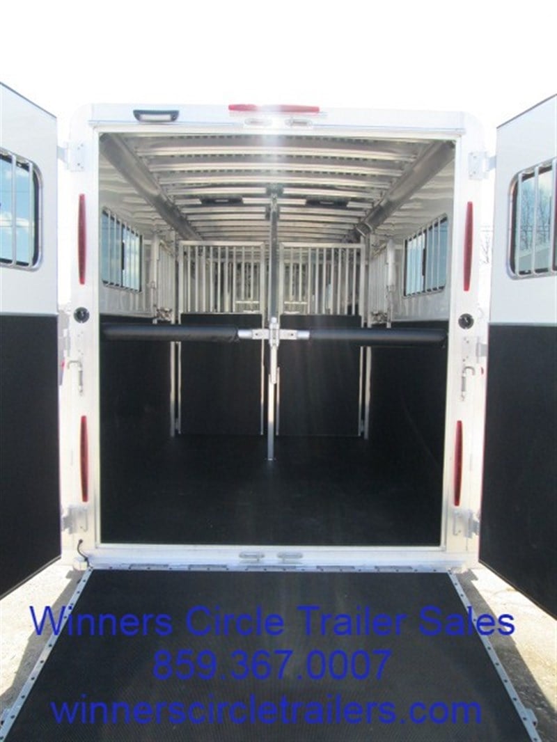 Trailer Photo 8