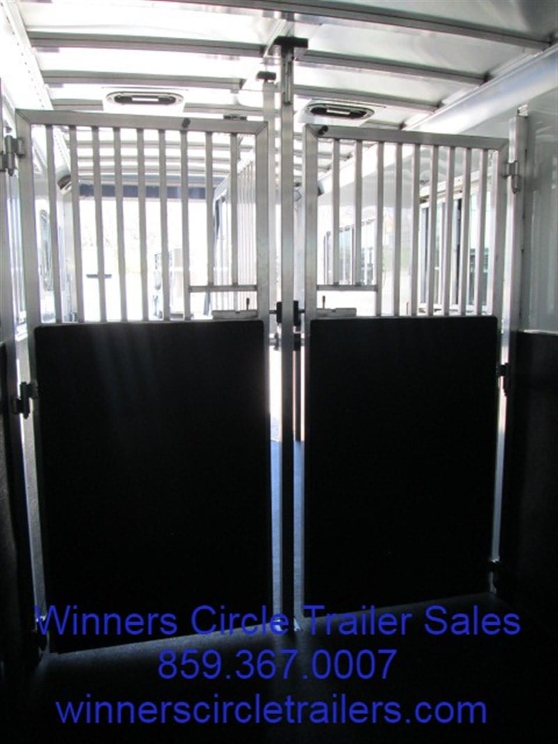Trailer Photo 16