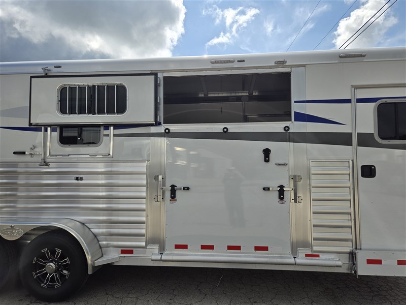 Trailer Photo 16