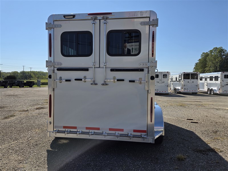 Trailer Photo 10