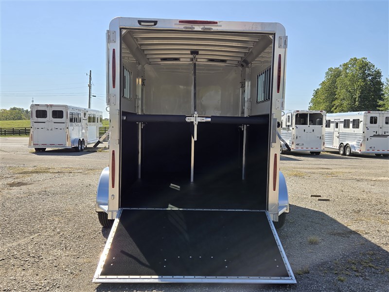 Trailer Photo 12