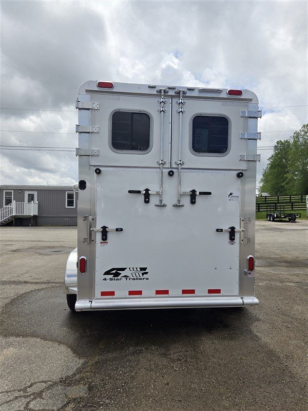 Trailer Photo 7
